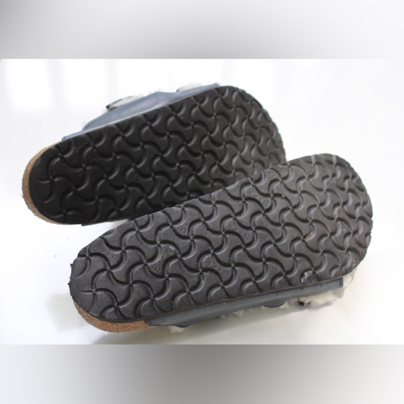 Birkenstock Arizona Shearling sandals - Picture 6 of 16